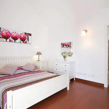 Feriehus Sofia, Central 3 Bed In Puerto Del Carmen Puerto del Carmen (Lanzarote)